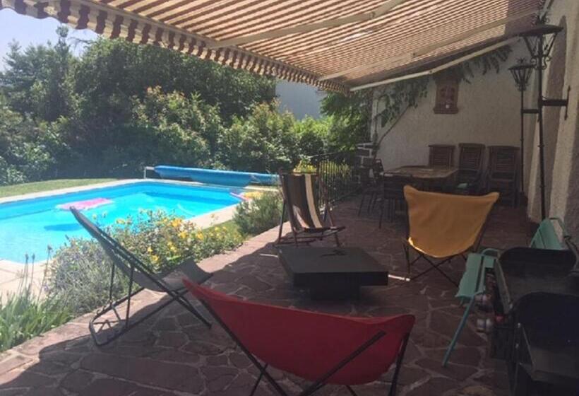 مبيت وإفطار Agréable Chambre Avec Salle De Bain Privative
