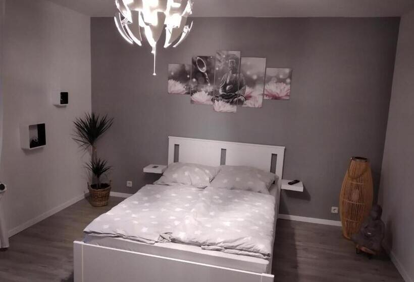 ベッドアンドブレックファースト Breakfast In Bed