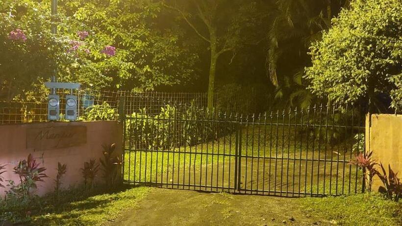 Bed and Breakfast Casita Maripier