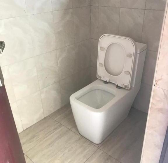 تختخواب و صبحانه The Marshals