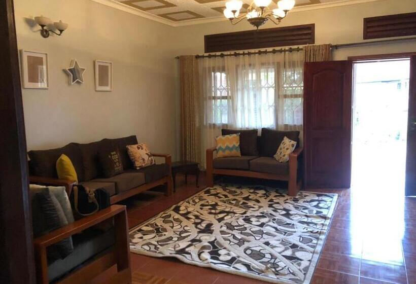 تختخواب و صبحانه Dream Day Cottages