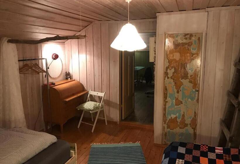 Bed and Breakfast Jrocksvilla