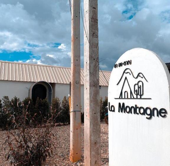 مبيت وإفطار La Montagne Doi Chang