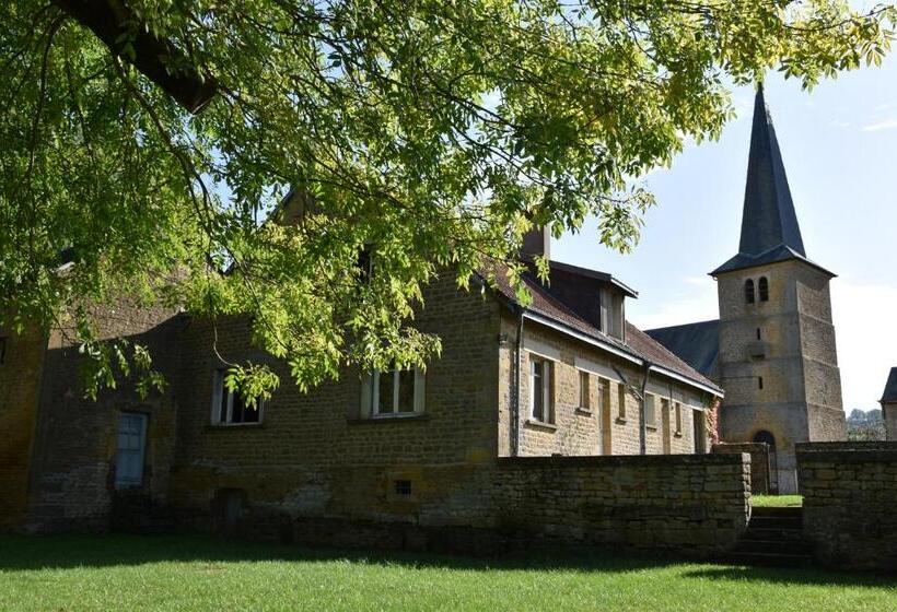 ベッドアンドブレックファースト La Pépite