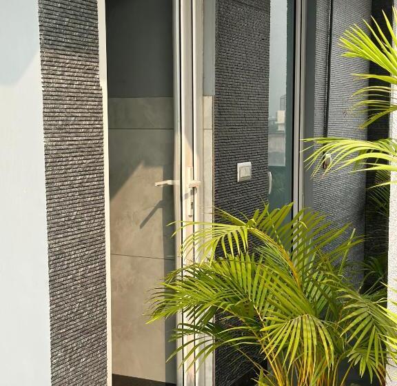 تختخواب و صبحانه Shamiyana Rooftop