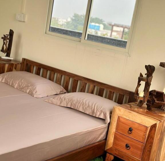 تختخواب و صبحانه Shamiyana Rooftop