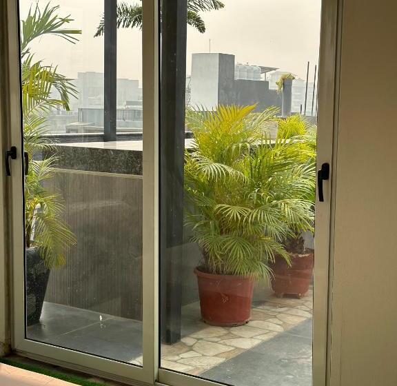 تختخواب و صبحانه Shamiyana Rooftop