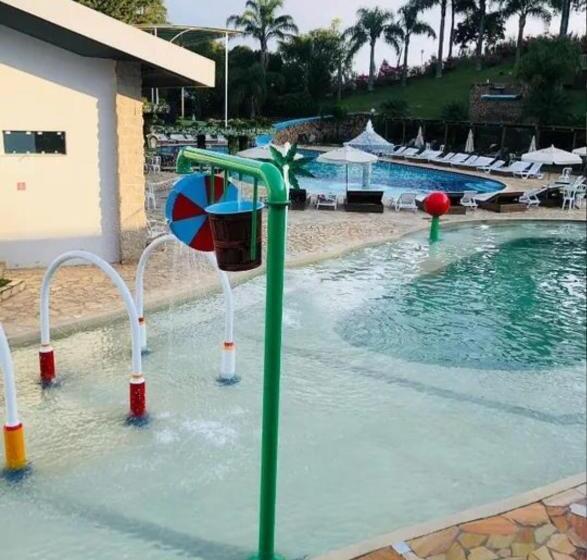 منتجع Capivari Residence