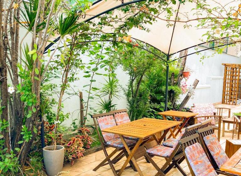 éden Hostel E Coworking