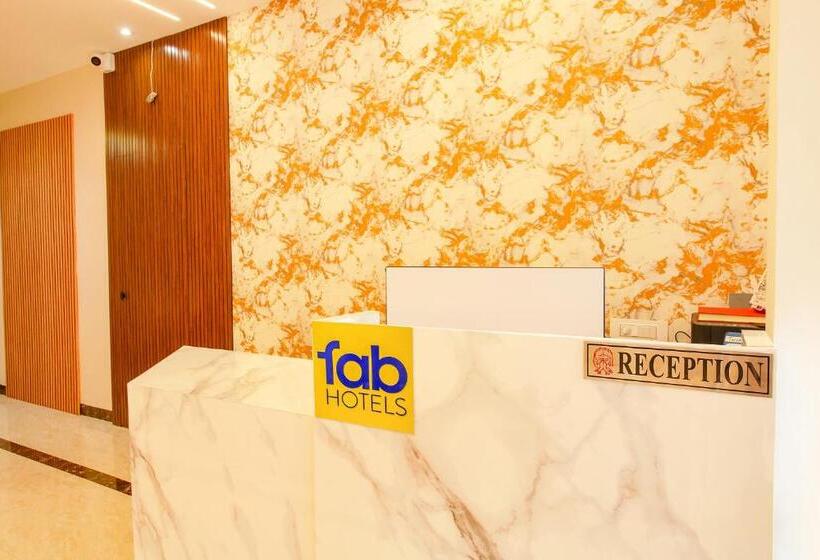 Fabhotel The Gravity Inn