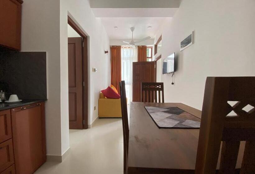 Отель Aurelia Inn