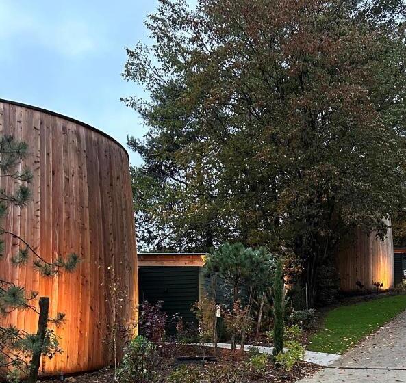 בית מלון כפרי Cabanes Avec Jacuzzi Les Pieds Dans La Vignes