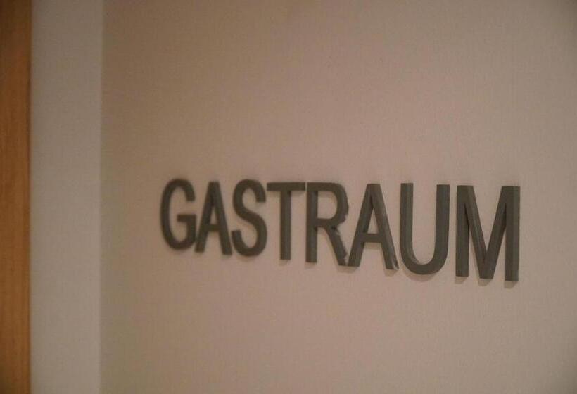 ホテル Gasthof Stieglers