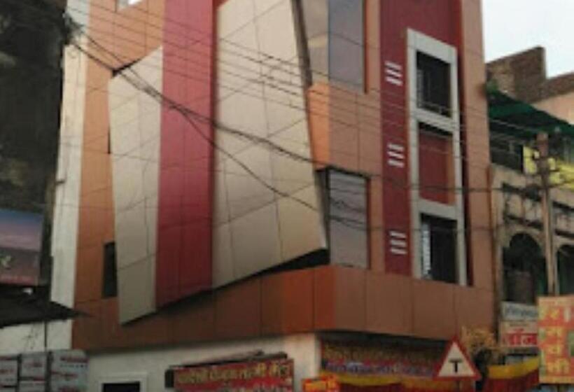 Отель Girnar Amravati