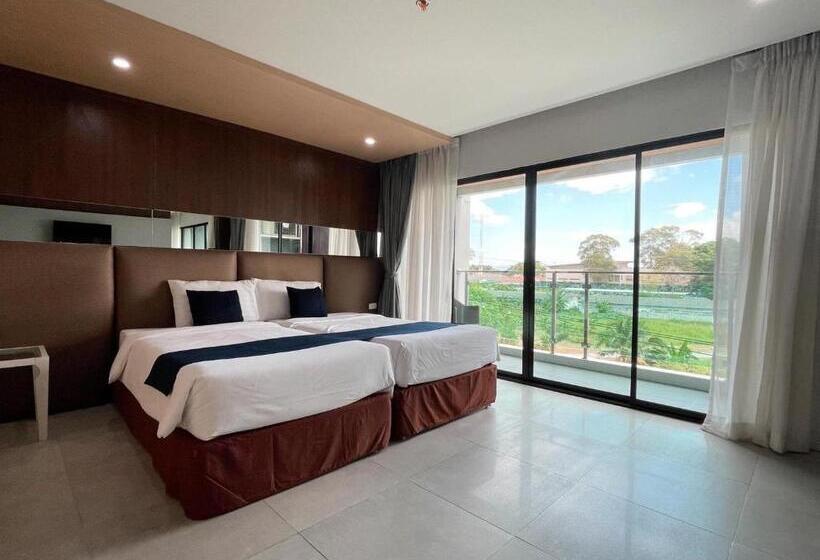 Szálloda Golden Dragon Beach Resort โกลเด้น ดราก้อน บีช รีสอร์ท