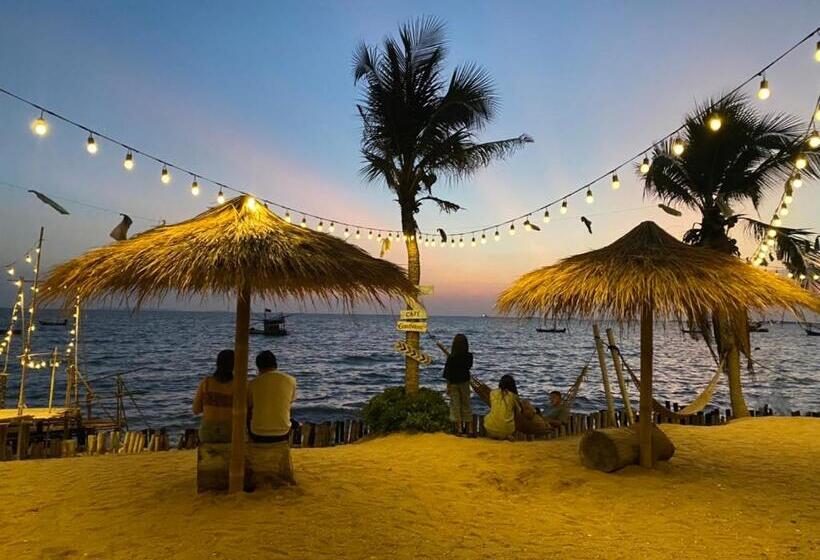 Szálloda Golden Dragon Beach Resort โกลเด้น ดราก้อน บีช รีสอร์ท