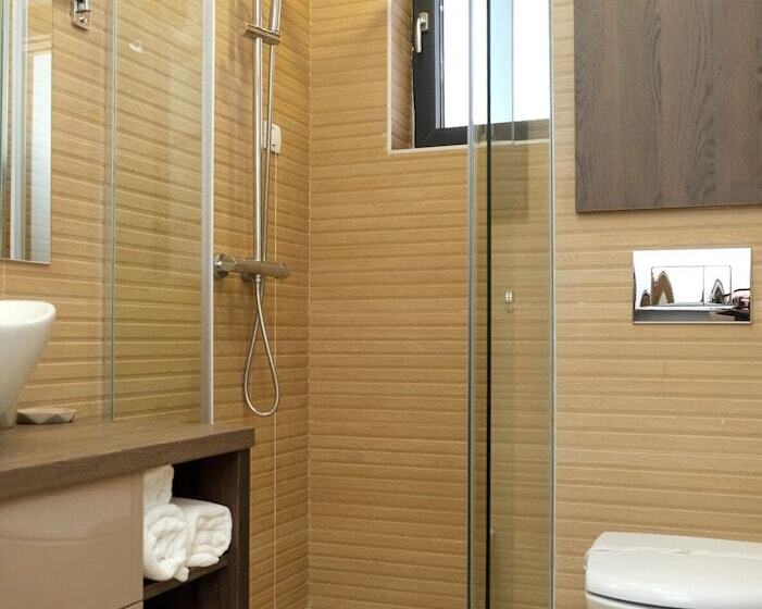 هتل Harmonia Palace