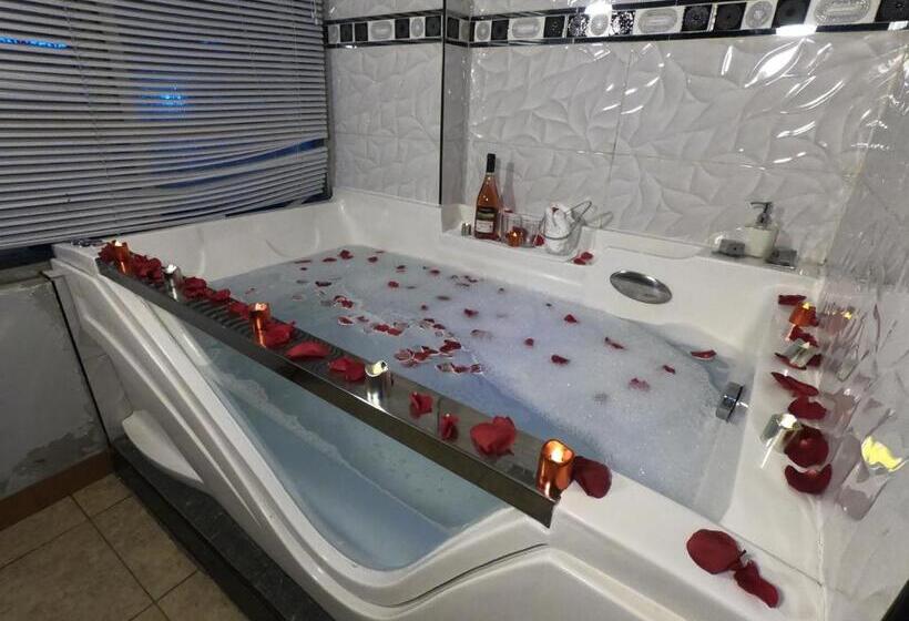 فندق Hostal Draba