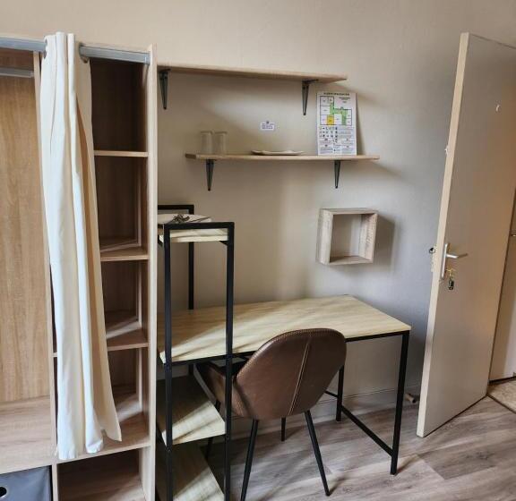 酒店 Hôtel Des 2 Gares