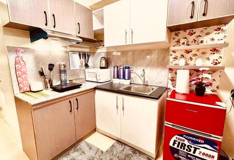 هتل Iloilo Staycation