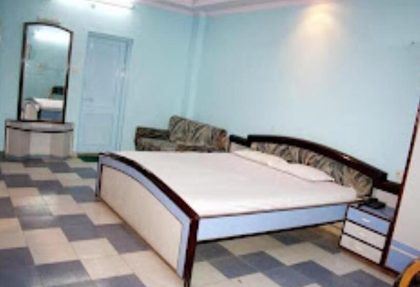 ホテル Indrapuri Amravati