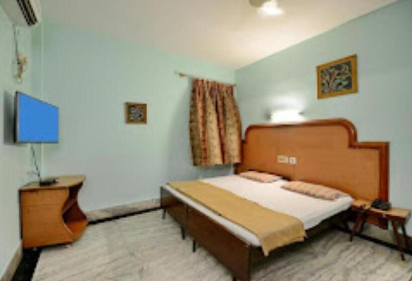 ホテル Janpath Odisha