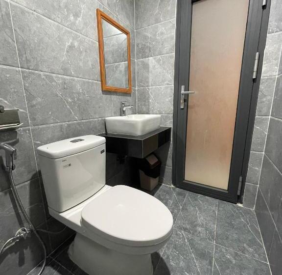 هتل Khách Sạn 179 Bình Dương