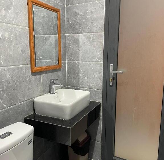 هتل Khách Sạn 179 Bình Dương