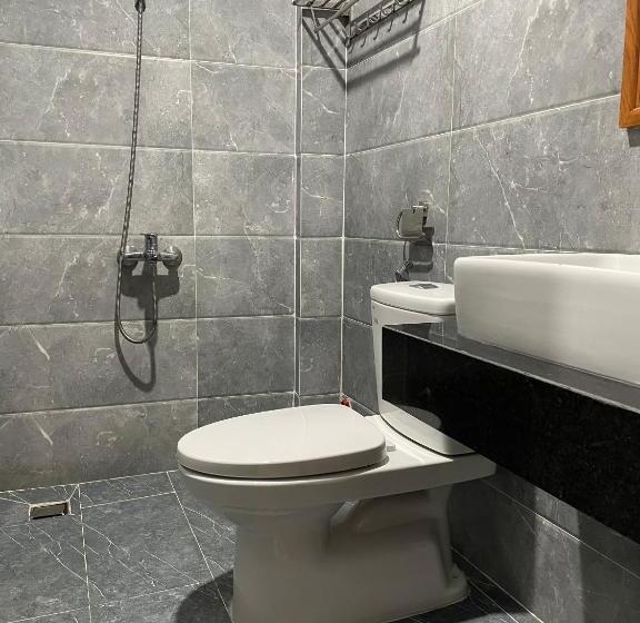 هتل Khách Sạn 179 Bình Dương