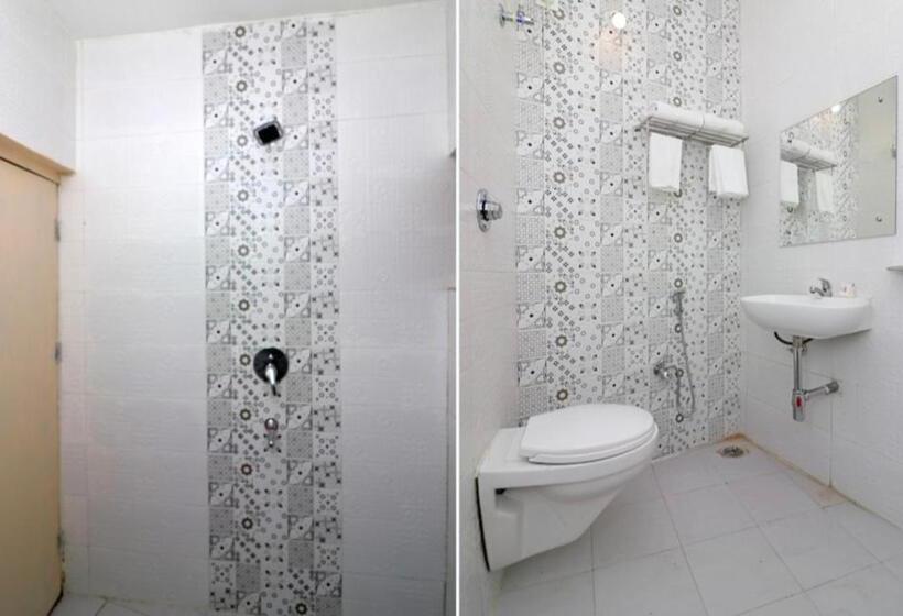 فندق Krishana Raipur