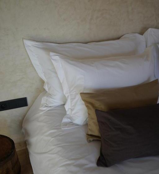 ホテル Loued Surf Lodge