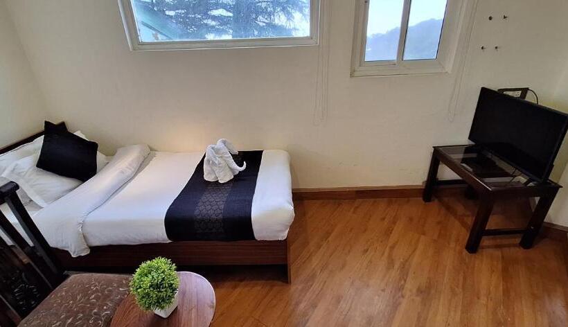 هتل M Bar And Restaurant