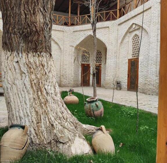 فندق Mekhribon Madina