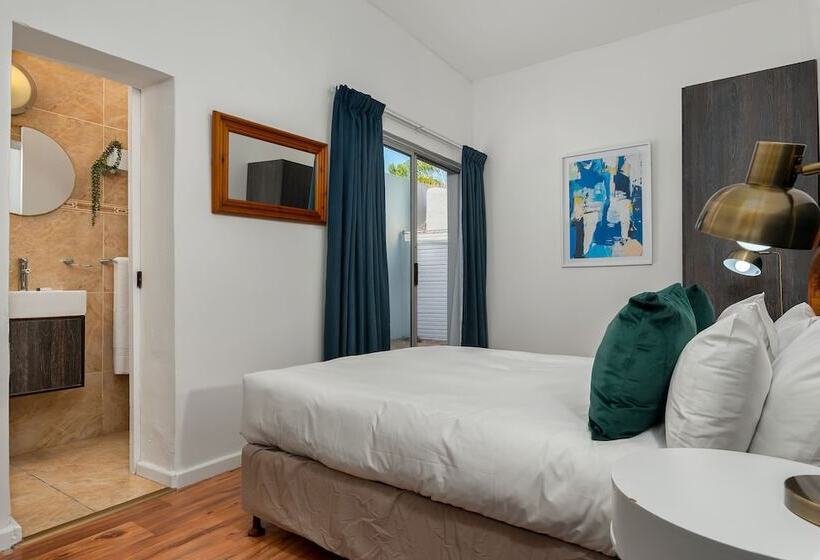 فندق Neighbourgood Ravenscraig