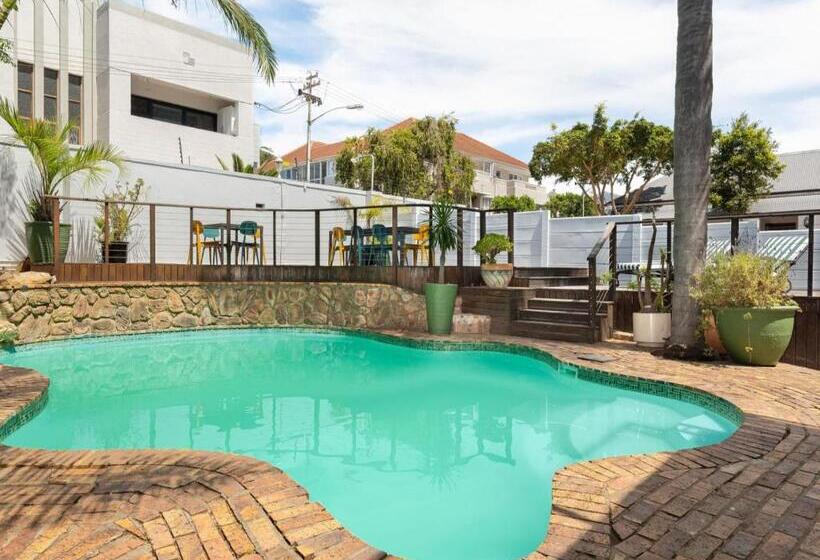 فندق Neighbourgood Ravenscraig