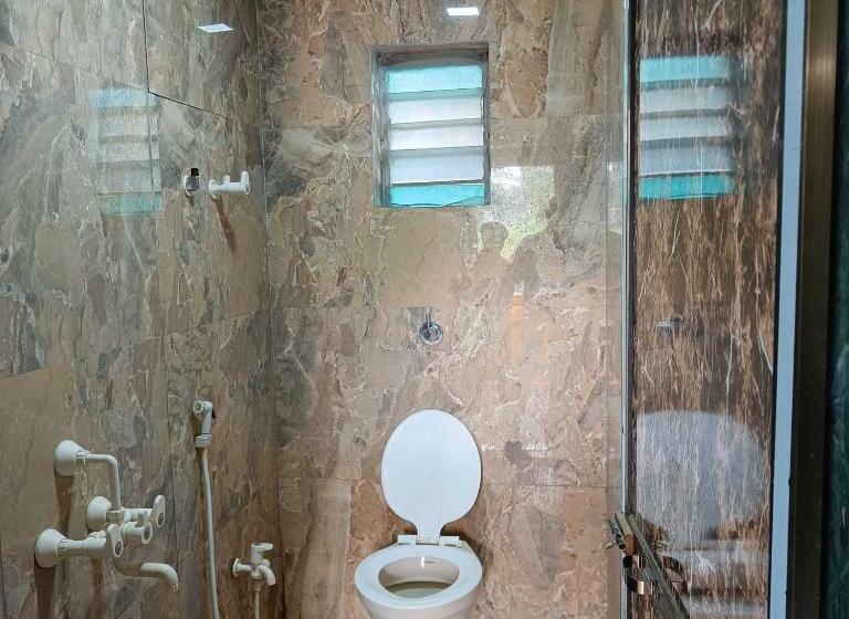 בית מלון כפרי Tulsi Resort