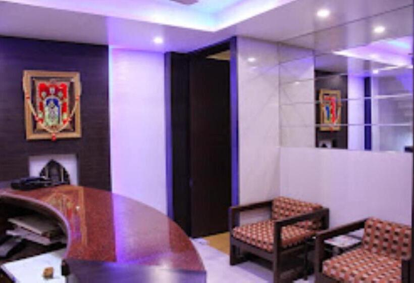 فندق Radhika,nashik