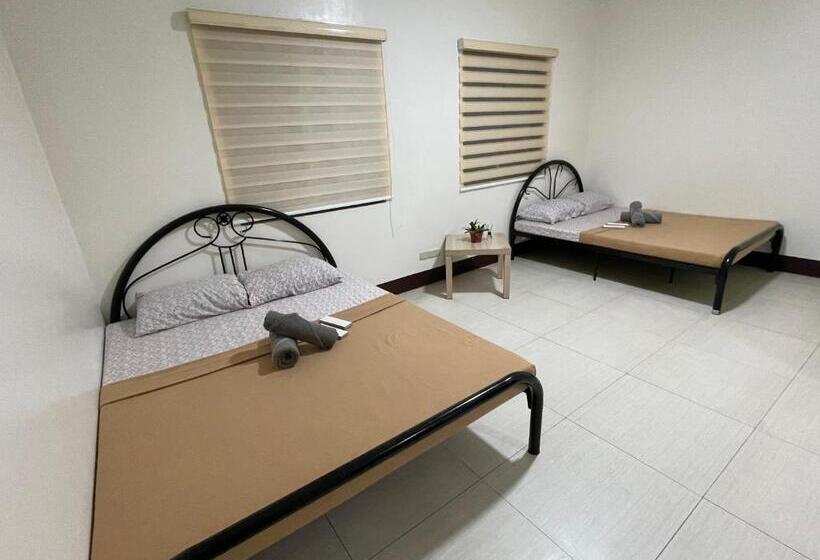 בית מלון כפרי Rnj