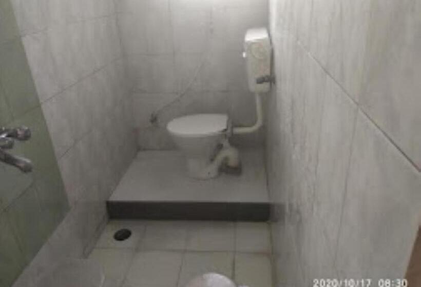 בית מלון כפרי Sairaja,satara