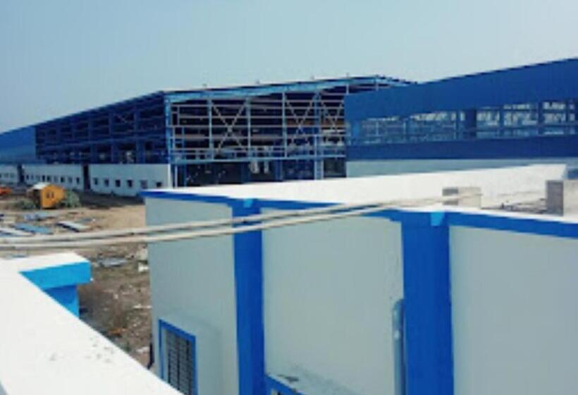 Отель Shripad Continental Amravati