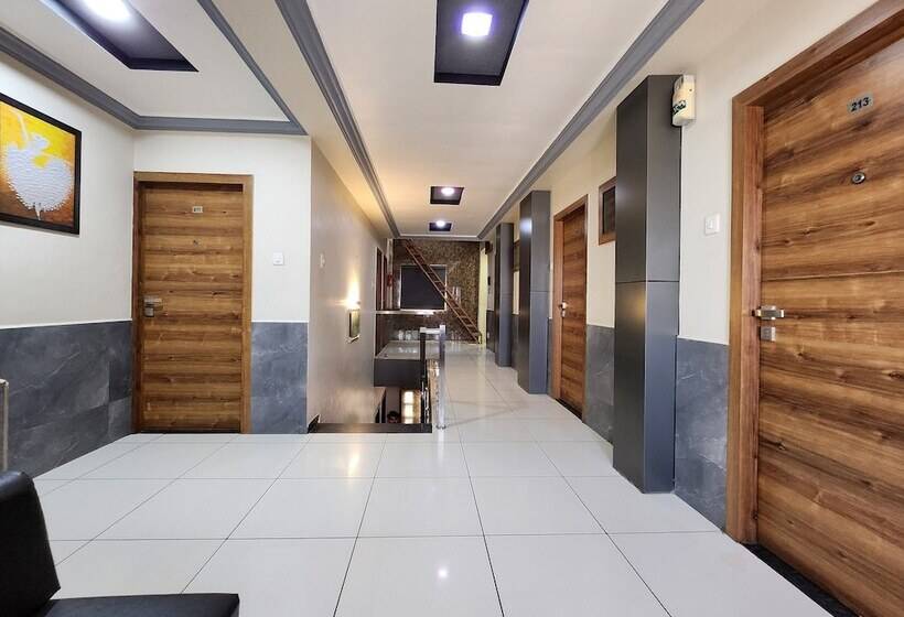 בית מלון כפרי Vandana Palace