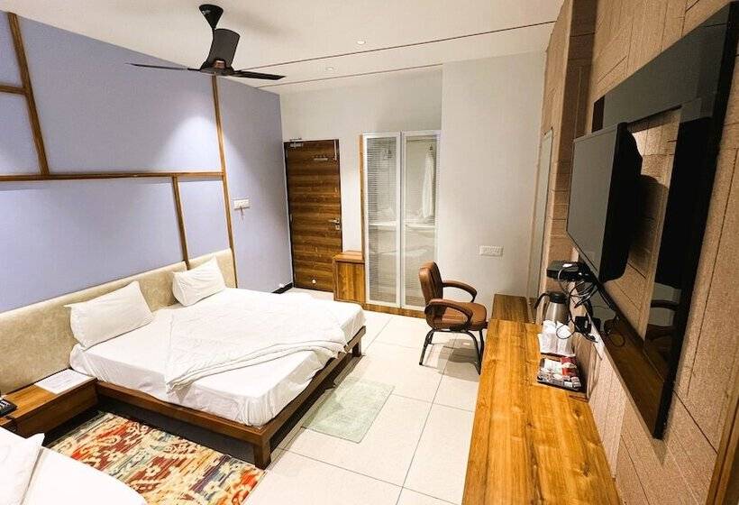 בית מלון כפרי Vandana Palace