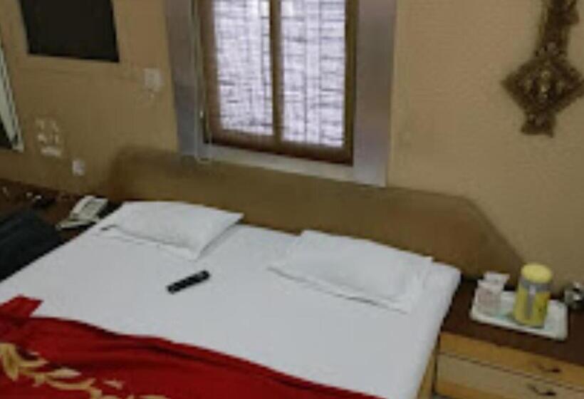 酒店 Vandu International Amravati