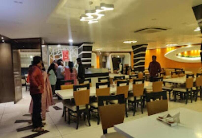 酒店 Vandu International Amravati