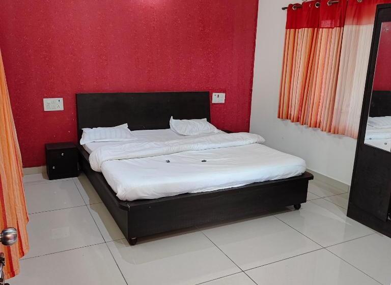 בית מלון כפרי Suryansh Beach Resort