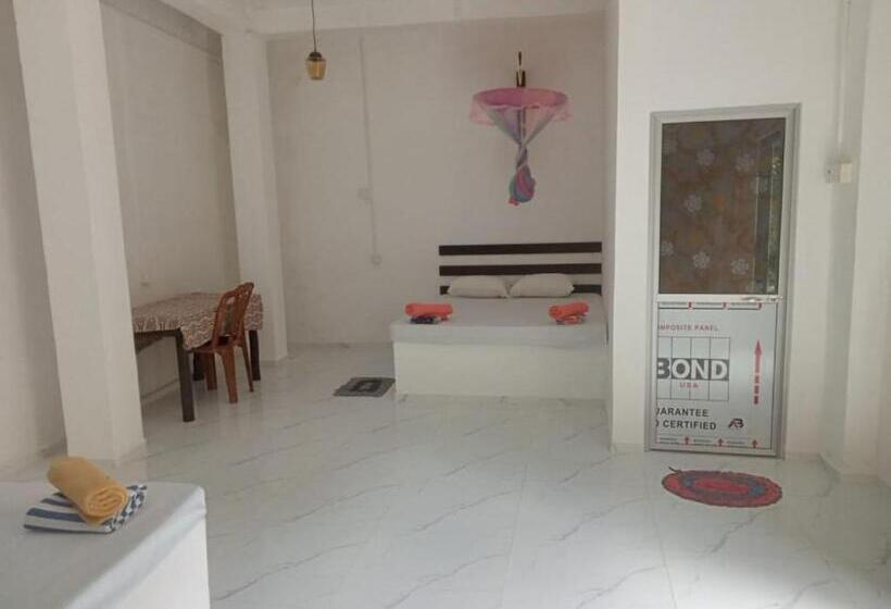 ホテル Wild Animal Viewpoint Udawalwe