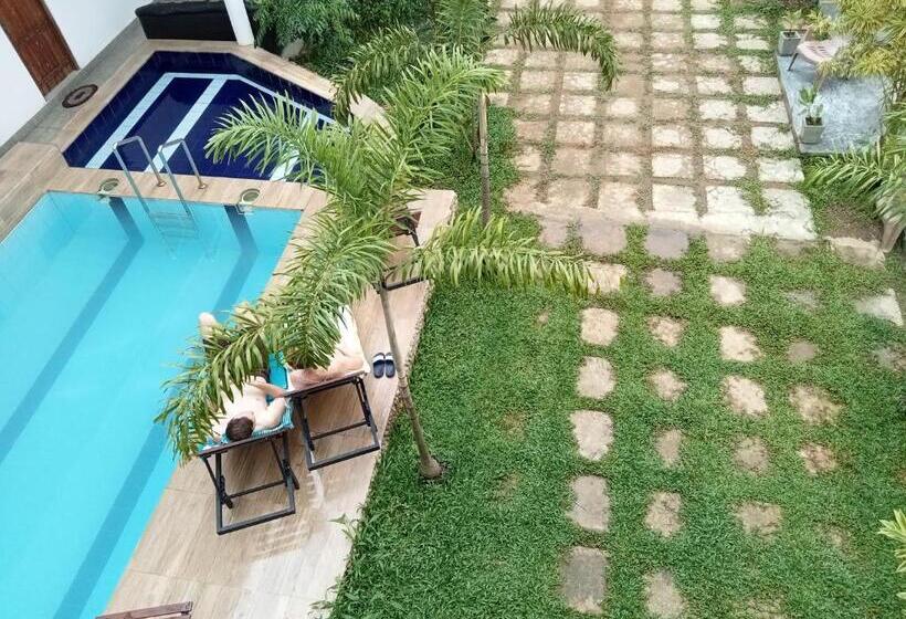 ホテル Wild Animal Viewpoint Udawalwe