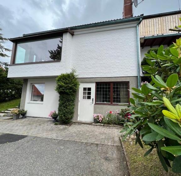 Lugnt Och Centralt Läge