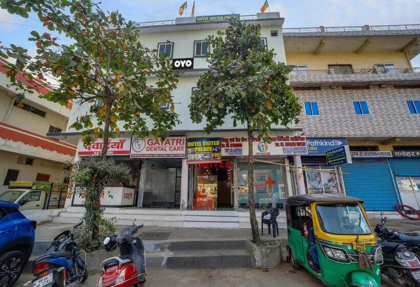 Oyo Hotel United Palace