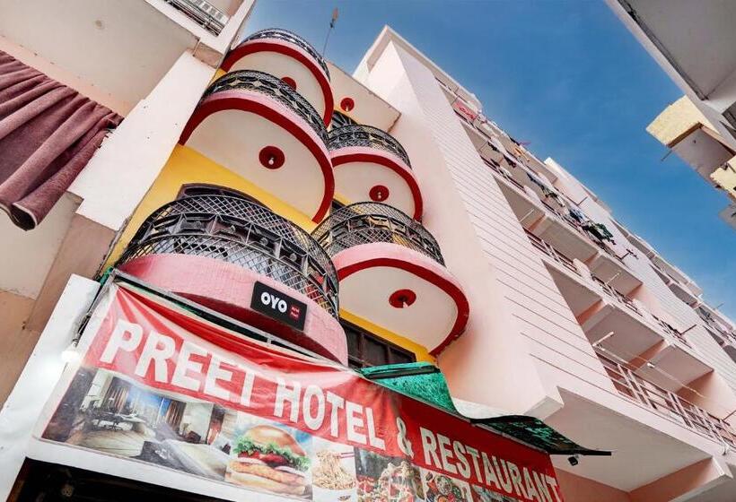 Oyo Preet Hotel & Restaurant
